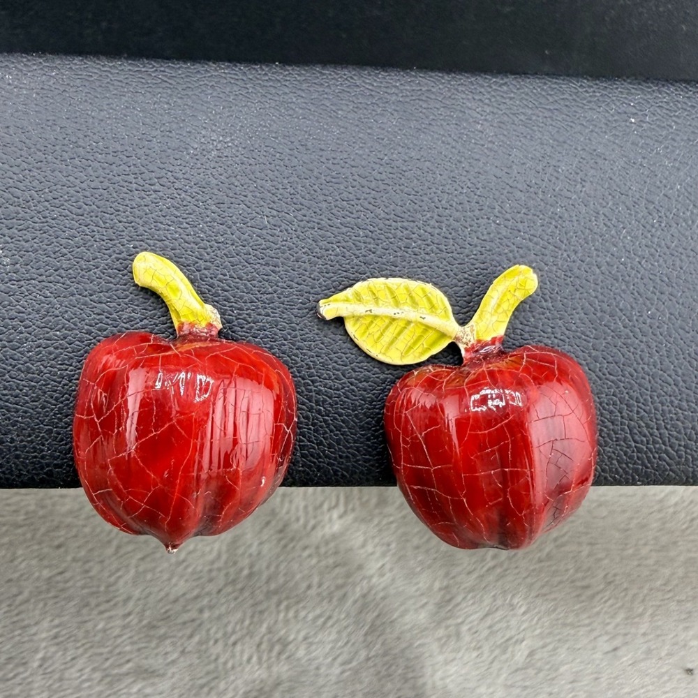 Vintage Accessocraft Clip On Earrings Gold Tone Enamel Apple Fruit Crazing